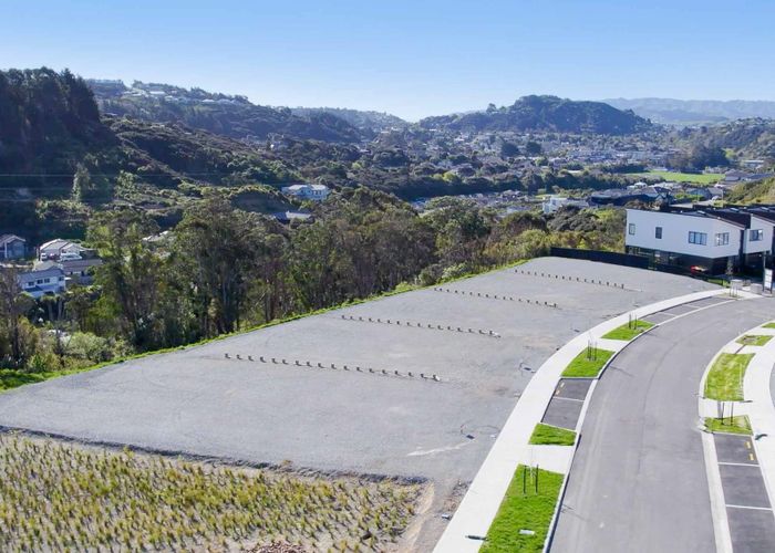For sale 42 Holystone Rd (Silverbrooke Sections), Whitby, Porirua