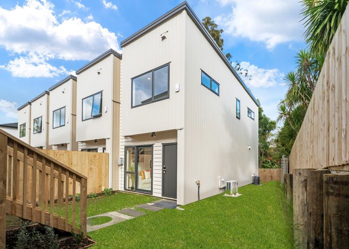  at Lot 2/16 Reynella Drive, Massey, Waitakere City, Auckland