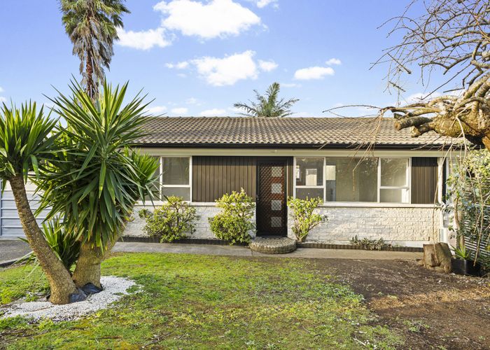  at 1/25 Alcock Street, Mount Wellington, Auckland City, Auckland