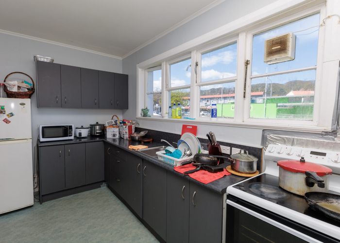  at 4/87 Cambridge Terrace, Waterloo, Lower Hutt, Wellington