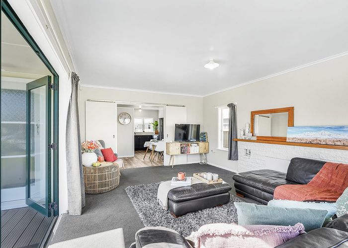  at 16 Cameron Road, Hamilton East, Hamilton, Waikato