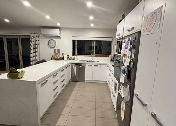  at 183a Geraldine Street, Edgeware, Christchurch City, Canterbury