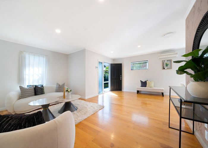  at 68 Seabrook Avenue, New Lynn, Waitakere City, Auckland