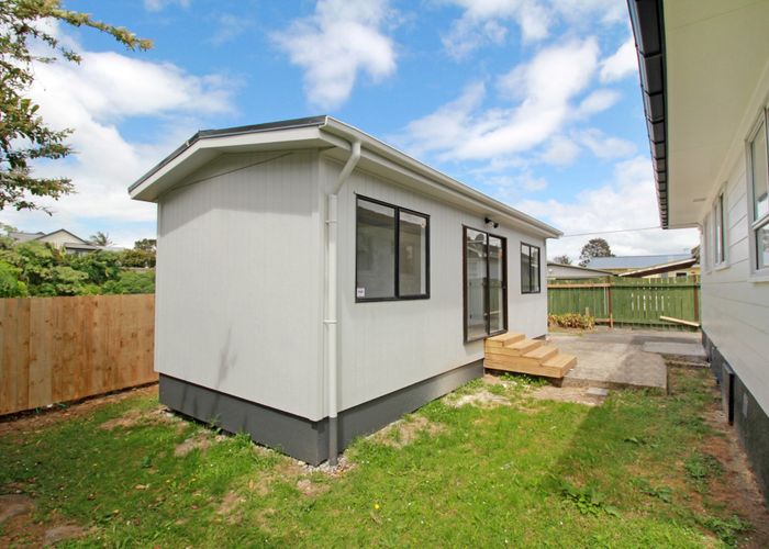  at 2 Misty Place, Papatoetoe, Auckland