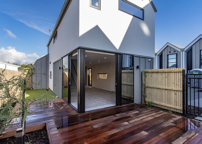  at 8/5 Ward Street, Addington, Christchurch City, Canterbury
