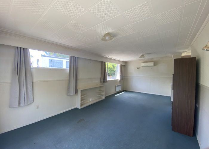  at 8B Carnarvon Street, Belleknowes, Dunedin, Otago