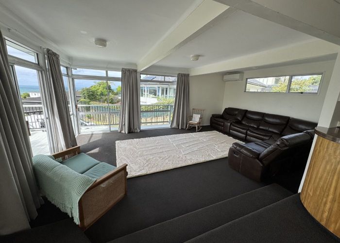  at 7 Sykes Avenue, Hatfields Beach, Rodney, Auckland