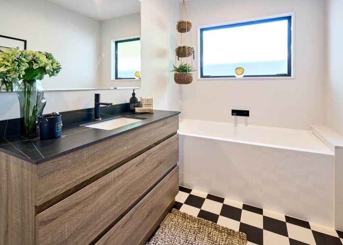  at 33A Collingwood Street, Waterloo, Lower Hutt