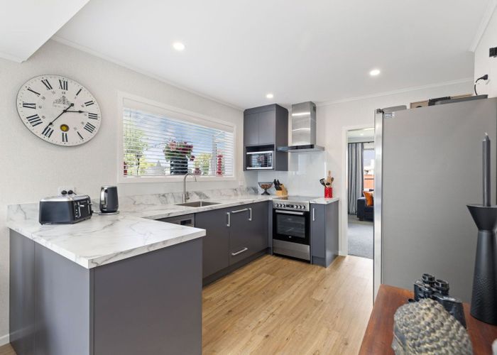  at 19 Battersea Place, Roslyn, Palmerston North, Manawatu / Whanganui