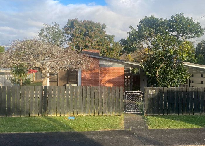  at 4 Oregon Place, Papakura, Papakura