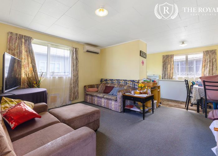  at 3/9 Solveig Place, Randwick Park, Manukau City, Auckland