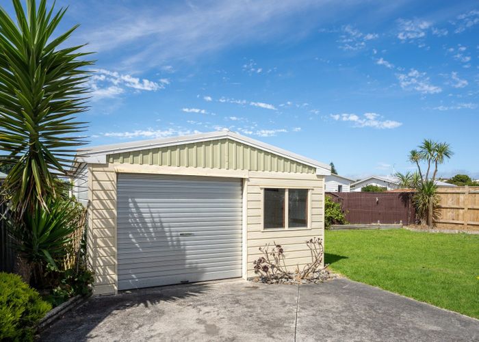  at 11 Simcox Street, Otaki Beach, Kapiti Coast, Wellington