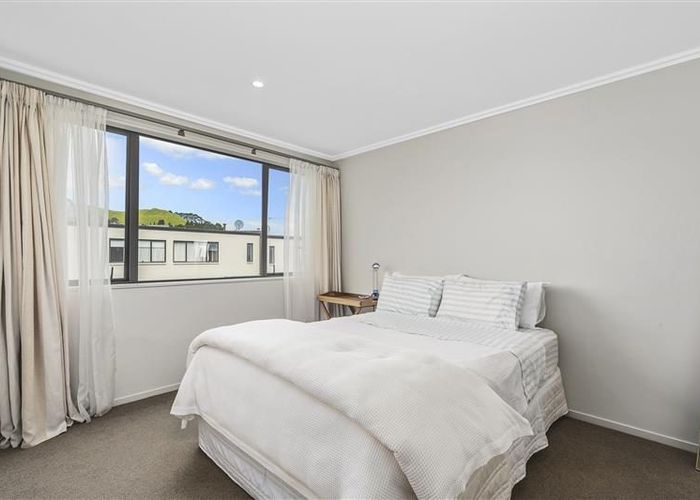  at 10B Wynne Gray Ave, Stonefields, Auckland City, Auckland