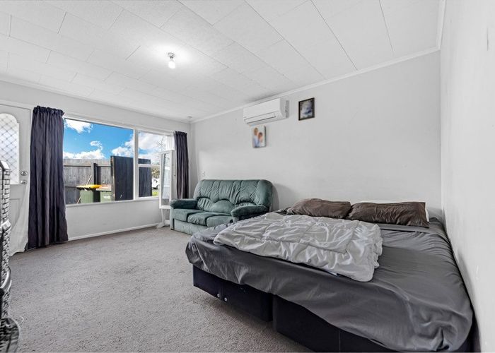  at 1/4 Gibbs Road, Manurewa, Manukau City, Auckland