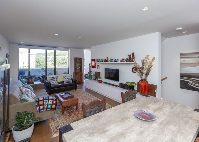  at 37 Erica Pabst Way, Island Bay, Wellington