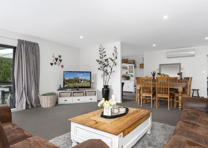  at 3 Gumtree Lane , Omokoroa, MATAKANA ISLAND