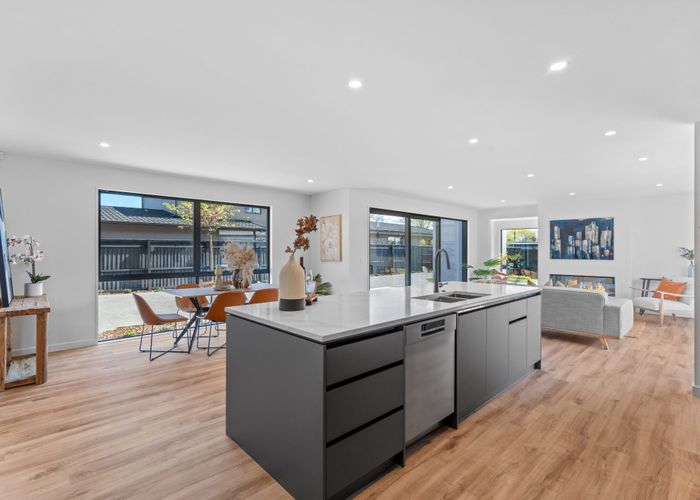 For sale 112A Paparoa Street, Papanui, Christchurch City, Canterbury