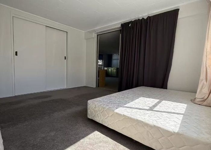  at 17 Whitford Road, Howick, Manukau City, Auckland