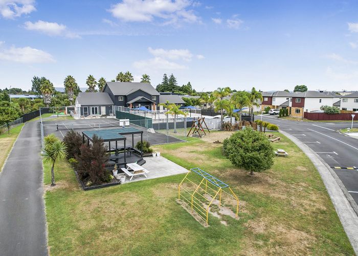  at 43 Gordon Davies Lane, Huntington, Hamilton