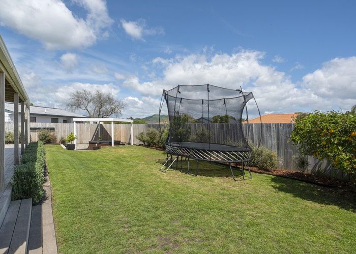  at 47B Lyn Grove, Papamoa Beach, Tauranga, Bay Of Plenty