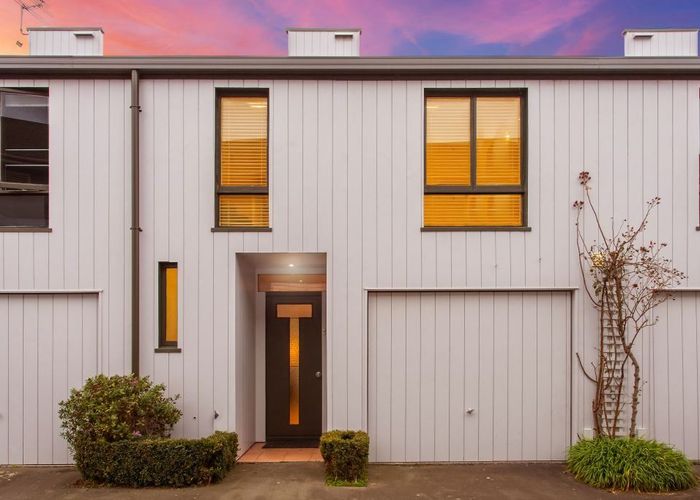  at 5/142 Rugby Street, Merivale, Christchurch