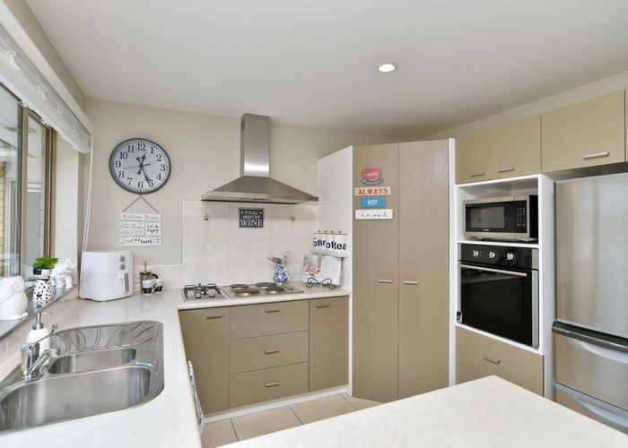  at 22 Sweet Waters Place, Woolston, Christchurch City, Canterbury