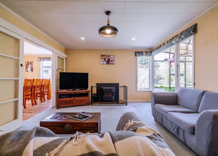  at 39 Akaroa Avenue, Awapuni, Palmerston North, Manawatu / Whanganui