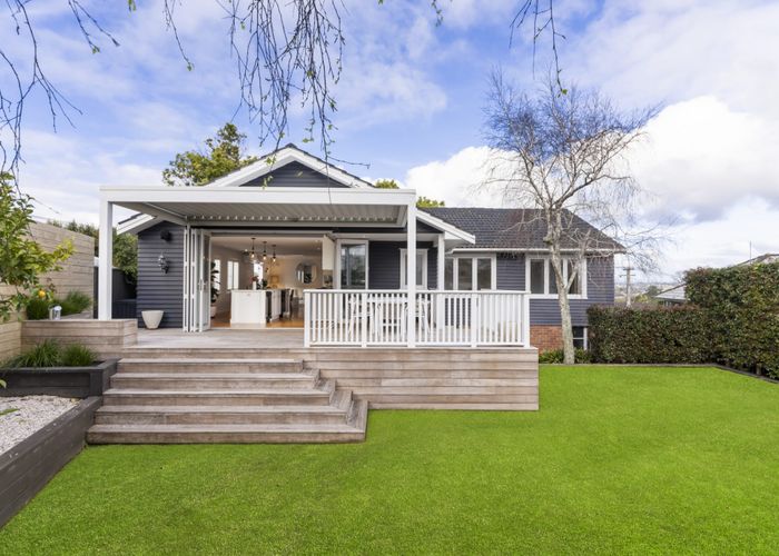  at 19 Paddington Street, Glen Innes, Auckland