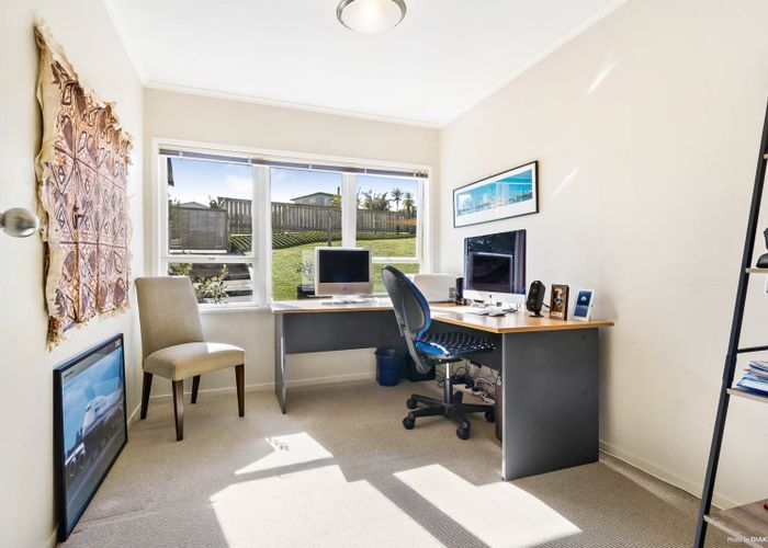  at 37 Commodore Drive, Lynfield, Auckland
