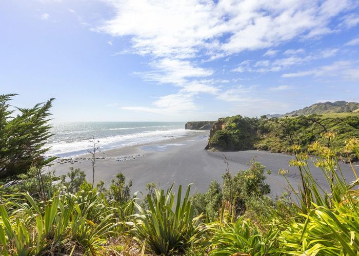  at 4023 Mokau Road, Tongapōrutu, Urenui