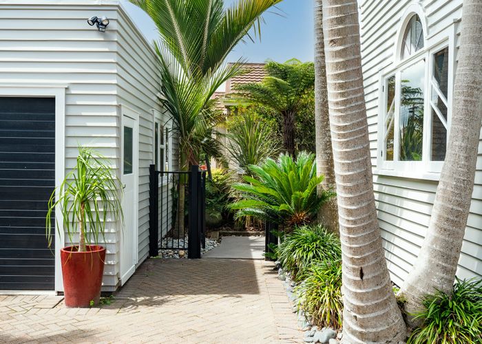  at 14 East Street, Claudelands, Hamilton, Waikato