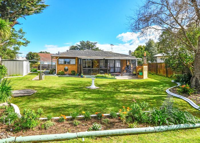  at 23 Seaward Place, Wattle Downs, Auckland