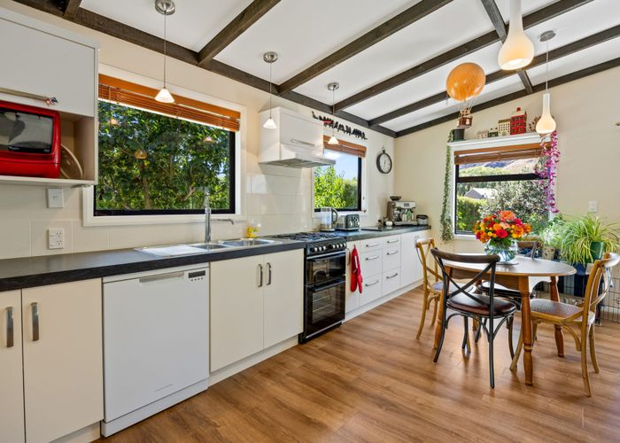  at 10 Monalua Avenue, Purau, Diamond Harbour