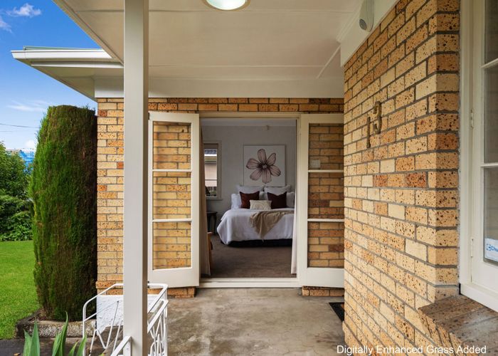  at 13 Vardon Road, Saint Andrews, Hamilton, Waikato