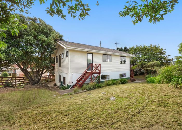  at 19 Colenso Place, Otaki Beach, Kapiti Coast, Wellington