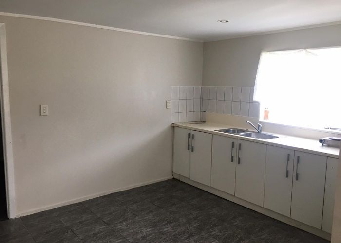  at 3D Stanton Terrace , Lynfield, Auckland City, Auckland