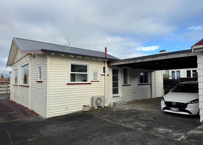  at 1/1095 Dominion Road, Mount Roskill, Auckland City, Auckland