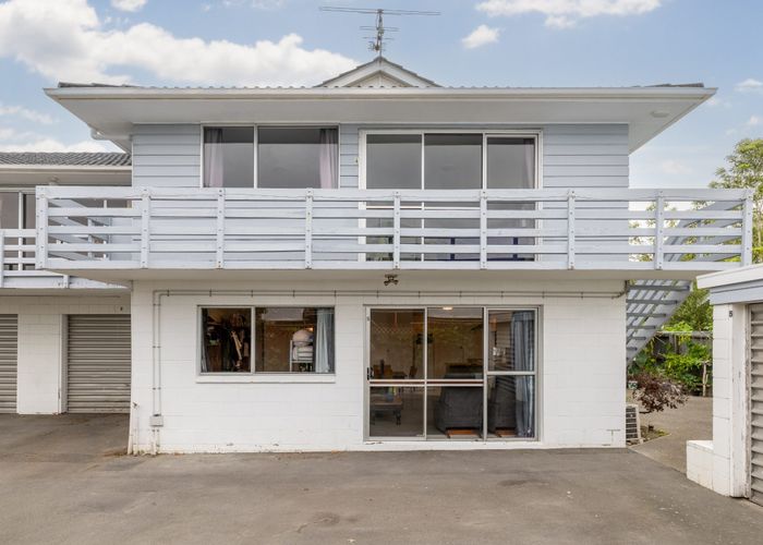  at 4 & 5/93 Geraldine Street, Edgeware, Christchurch City, Canterbury