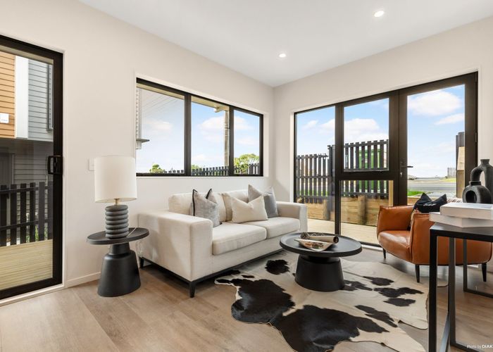  at 3,7/143-147 Carlisle Road, Browns Bay, North Shore City, Auckland