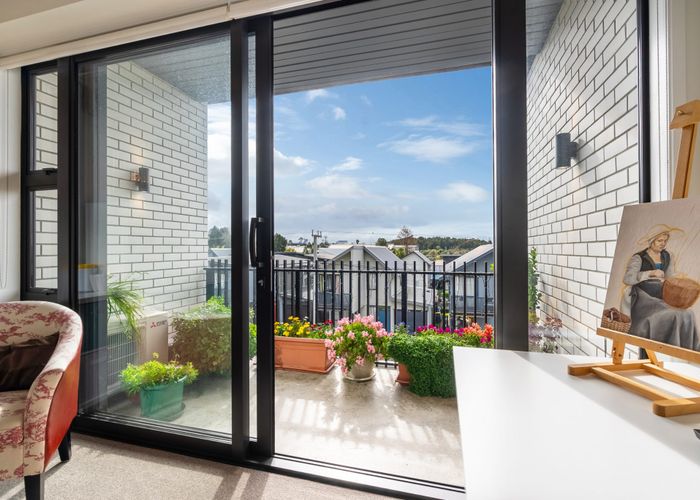  at 208/38E Fraser Avenue, Northcote, North Shore City, Auckland