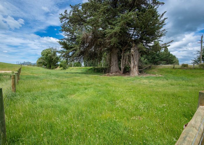  at 806 Outram-Mosgiel Road, Outram, Dunedin, Otago