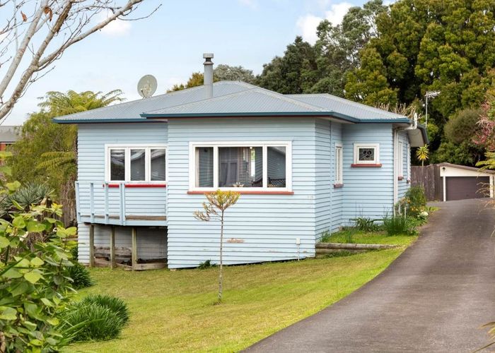  at 13 Himikera Avenue, Avondale, Auckland