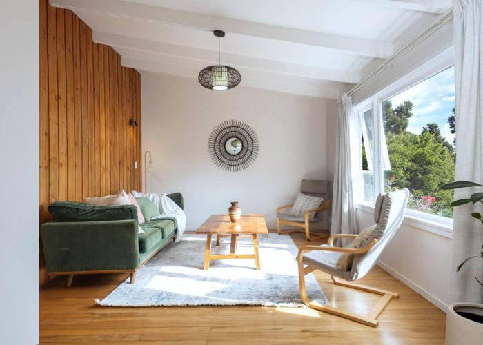  at 2/199 Titirangi Road, Titirangi, Waitakere City, Auckland