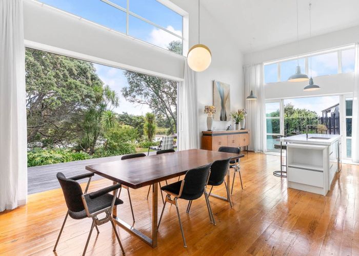  at 16A Renata Crescent, Te Atatu Peninsula, Waitakere City, Auckland