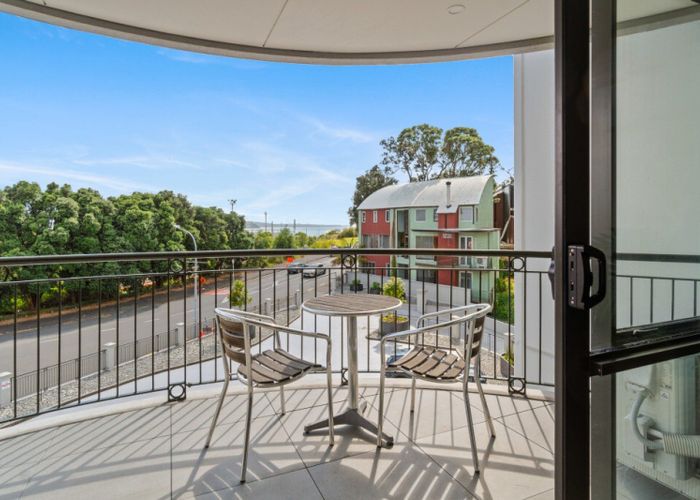  at 3N/118 Gladstone Road, Parnell, Auckland