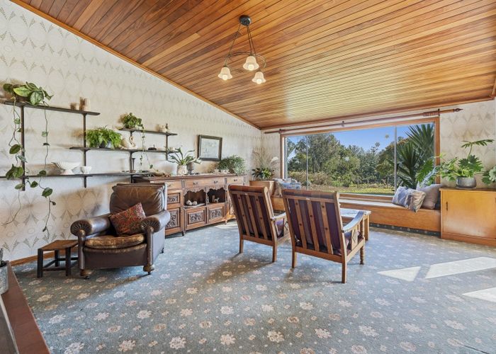  at 20 Portland Drive, Mangorei, New Plymouth