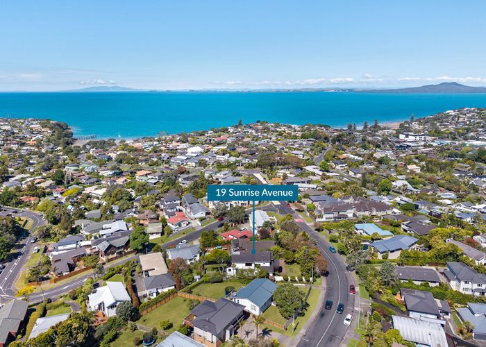  at 19 Sunrise Avenue, Murrays Bay, North Shore City, Auckland