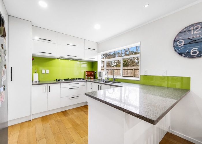  at 1/12 Marbeth Court, Botany Downs, Manukau City, Auckland