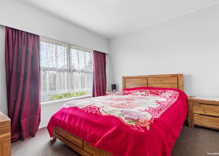  at 1/65 High Road, Glenfield, Auckland