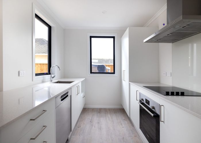  at 215 Stokes Valley Road, Stokes Valley, Lower Hutt, Wellington